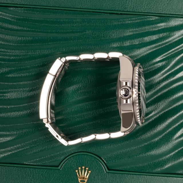 Rolex Deepsea 116660 - D-Blue Image 2